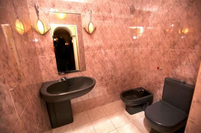 Flat in the city center Apartment Odesa Exterior foto