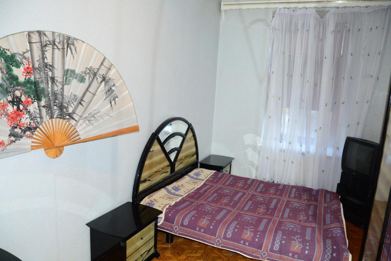 Flat in the city center Apartment Odesa Exterior foto